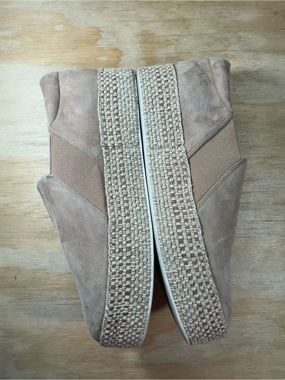 Vince Taupe Suede Slip-On Platform Sneakers Women’s Size 8